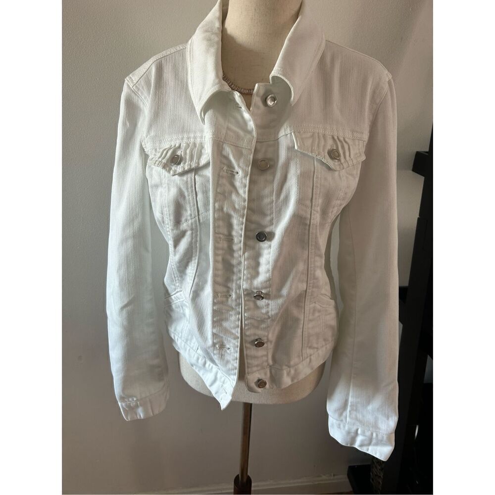 White House black market white jeans jacket size 6 cotton blend
